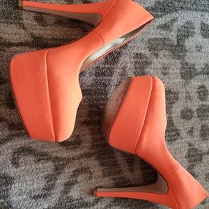 Anne Michelle Orange Platform Pumps